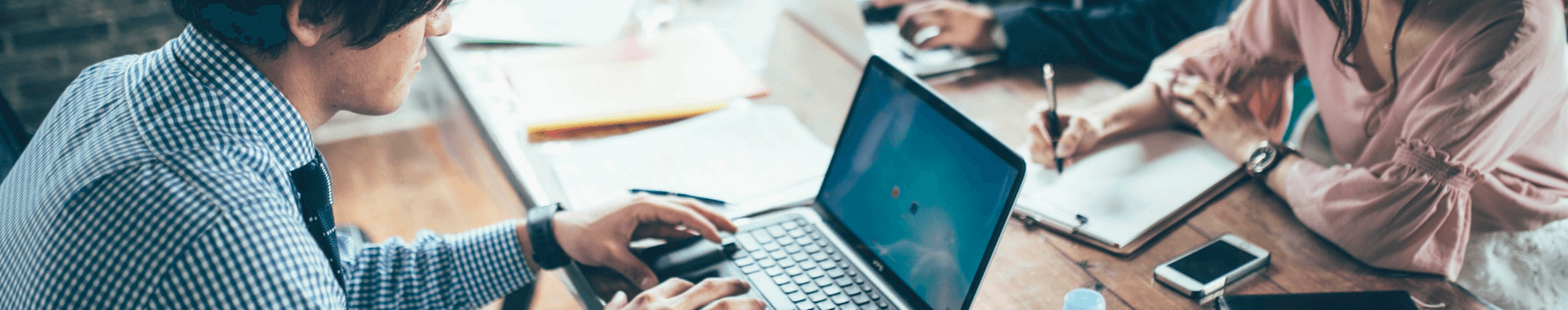 求職 求人 キューブリック